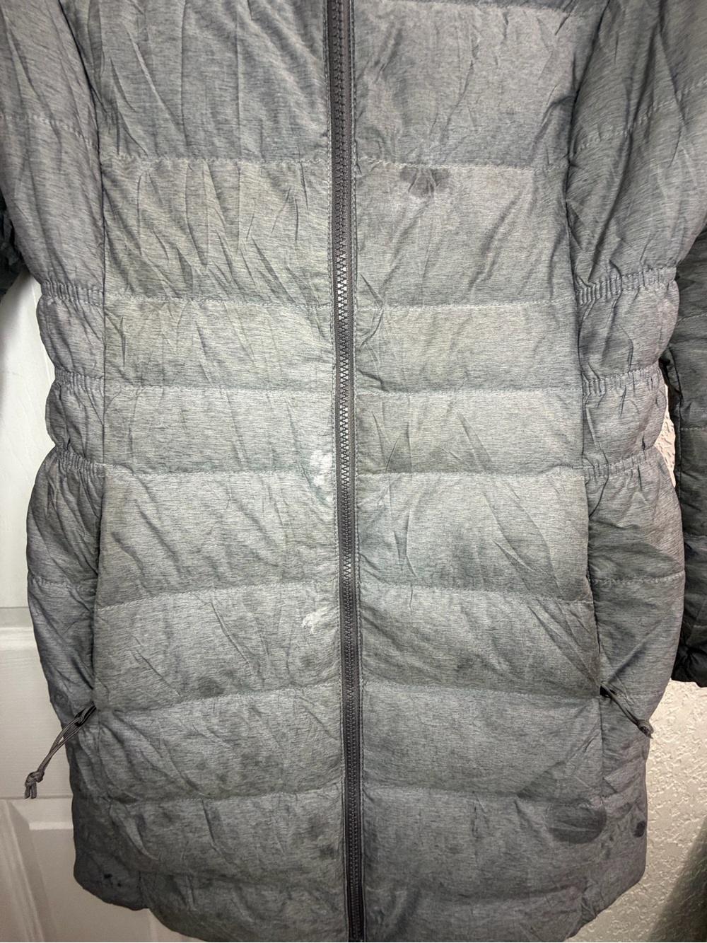 The North Face Women's Gray Quilted Hooded Puffer Coat - Picture 8 of 16